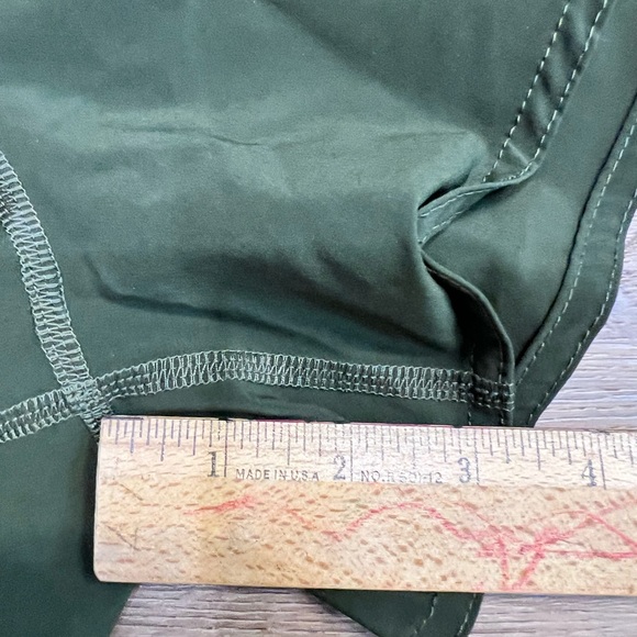 Rogue Fitness- army green running shorts, activewear/CrossFit, M, excellent - Picture 5 of 5